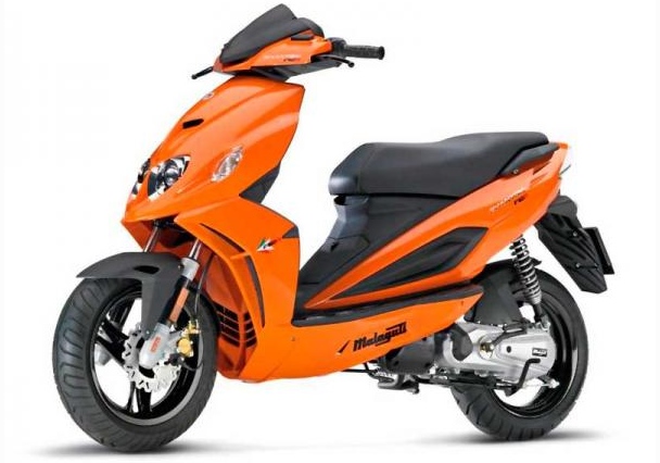 Permiso AM Test DGT 2026 Gratis – Examen Teórico Ciclomotor